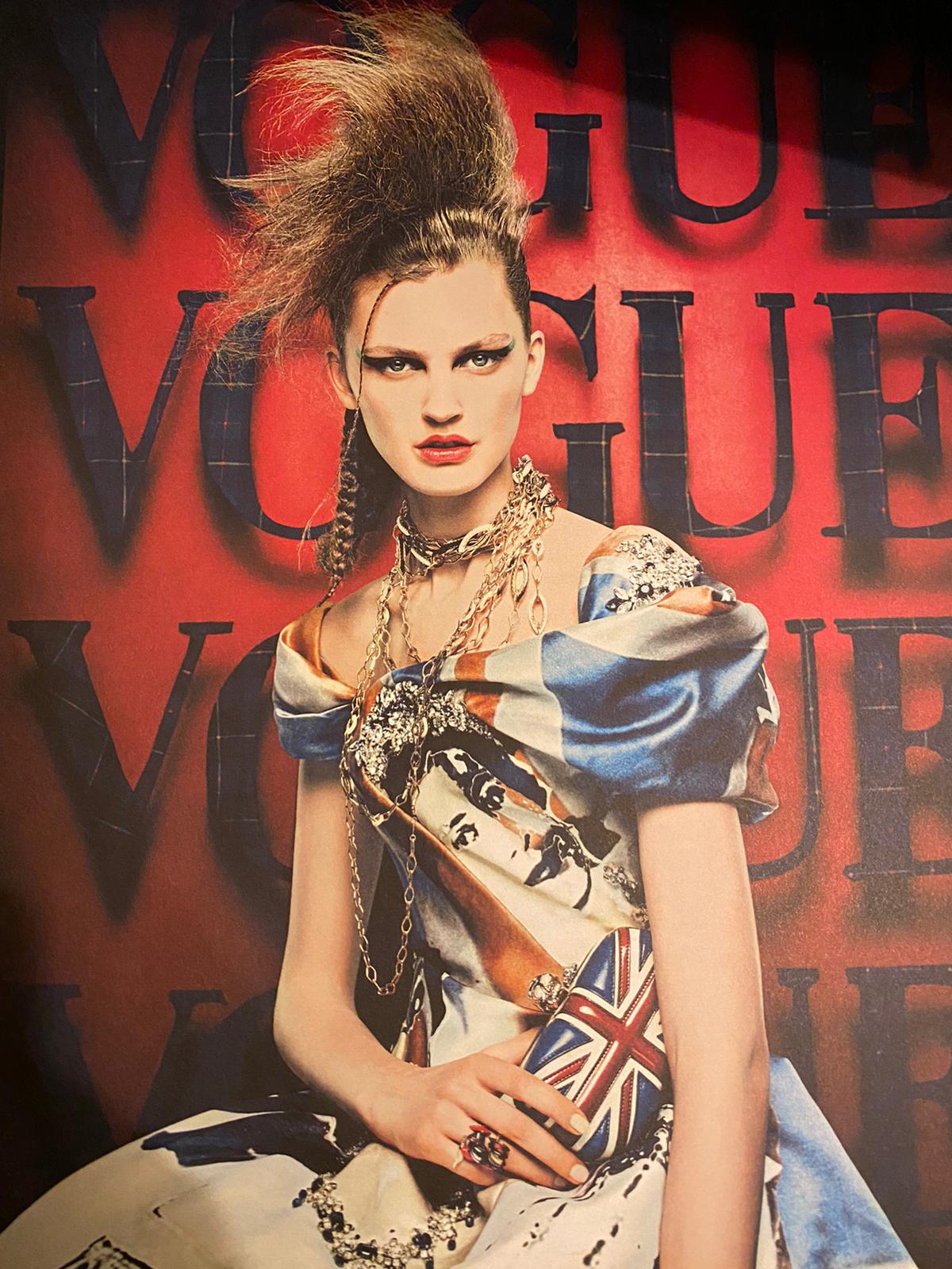 PUNK: CHAOS TO COUTURE. CULTURE VS ANTICULTURE IN ARTS & CRAFTS
