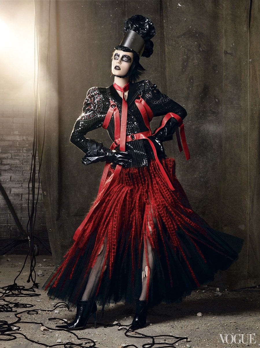 PUNK: CHAOS TO COUTURE. CULTURE VS ANTICULTURE IN ARTS & CRAFTS